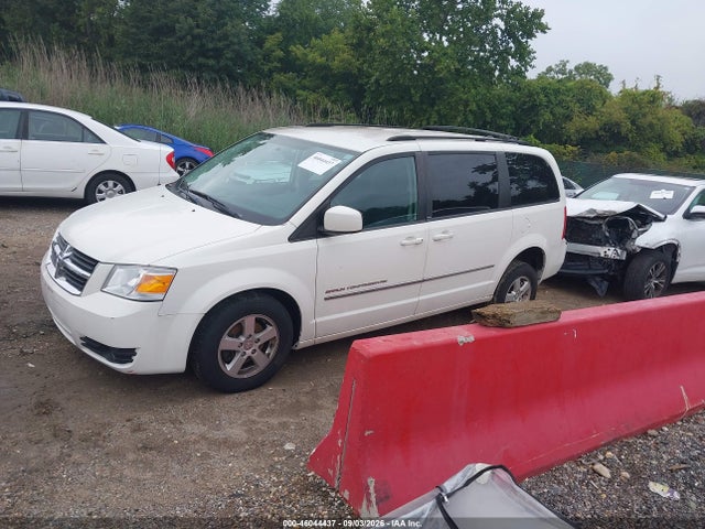 Aukcja sprzedaży 2010 Dodge Grand Caravan Sxt, vin: 2D4RN5D15AR215814, numer aukcji: 46044437