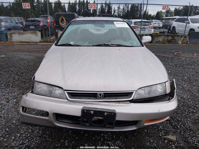 1997 Honda Accord Sdn Value Pkg მანქანა იყიდება აუქციონზე, vin: 1HGCD5688VA156530, აუქციონის ნომერი: 46044450