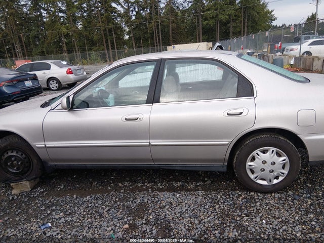 1997 Honda Accord Sdn Value Pkg მანქანა იყიდება აუქციონზე, vin: 1HGCD5688VA156530, აუქციონის ნომერი: 46044450