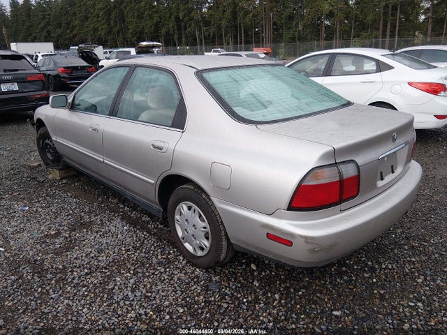 1997 Honda Accord Sdn Value Pkg მანქანა იყიდება აუქციონზე, vin: 1HGCD5688VA156530, აუქციონის ნომერი: 46044450
