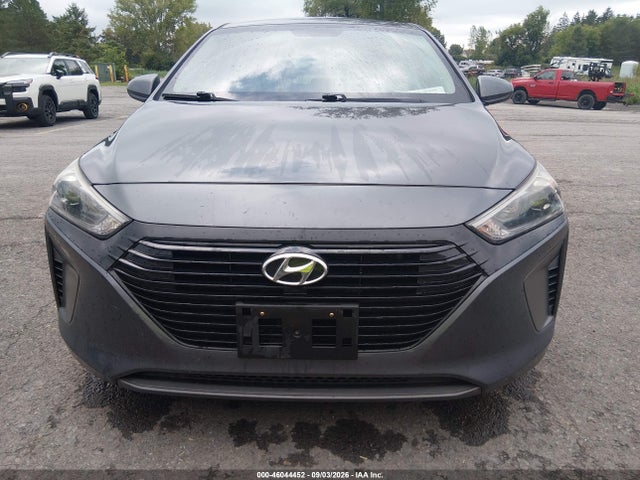 2018 Hyundai Ioniq Hybrid Blue მანქანა იყიდება აუქციონზე, vin: KMHC65LC7JU100987, აუქციონის ნომერი: 46044452
