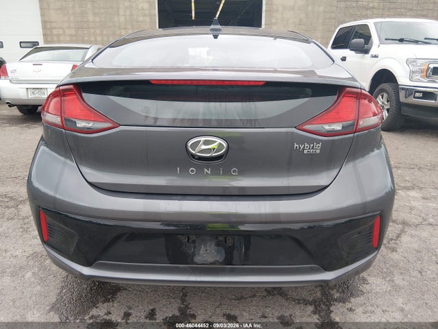 2018 Hyundai Ioniq Hybrid Blue მანქანა იყიდება აუქციონზე, vin: KMHC65LC7JU100987, აუქციონის ნომერი: 46044452