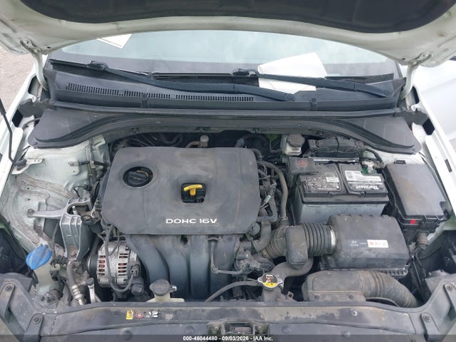 46044480 :رقم المزاد ، 5NPD84LF4JH365707 vin ، 2018 Hyundai Elantra Value Edition مزاد بيع
