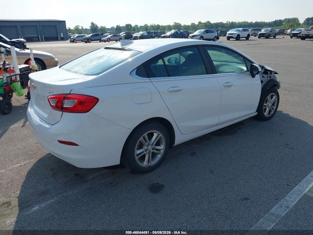 Chevrolet Cruze Lt Auto 2018 1G1BE5SM9J7111803 Image 4