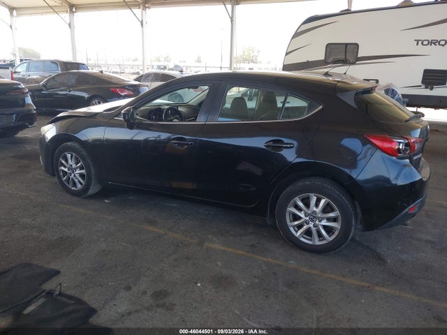 Продажа на аукционе авто 2015 Mazda Mazda3 I Touring, vin: JM1BM1L70F1273129, номер лота: 46044501