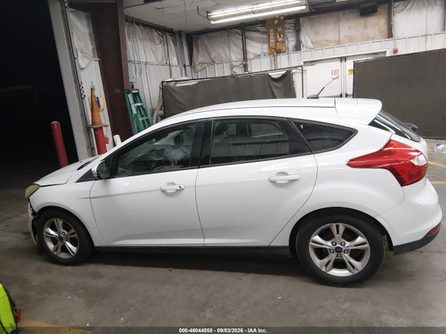 Ford FOCUS SE 2014 1FADP3K2XEL282639 Image 14