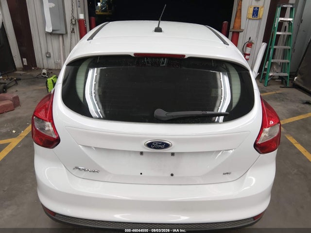 Ford FOCUS SE 2014 1FADP3K2XEL282639 Image 16