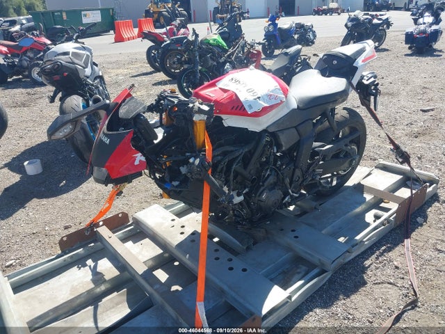 Yamaha Yzfr7 2026 JYARM60E2TA004250 Image 2