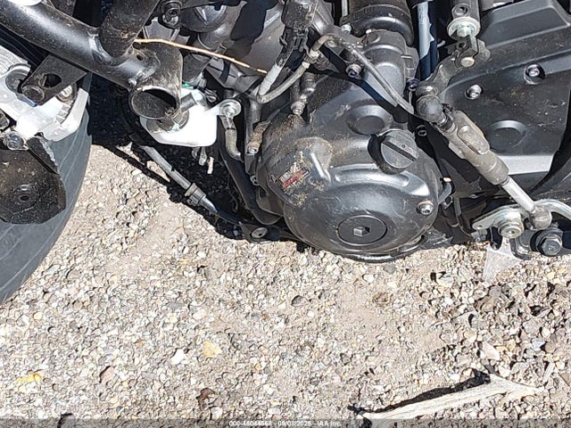 Yamaha Yzfr7 2026 JYARM60E2TA004250 Image 9