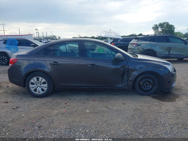 46044612 :رقم المزاد ، 1G1PA5SH0E7144263 vin ، 2014 Chevrolet Cruze Ls Auto مزاد بيع