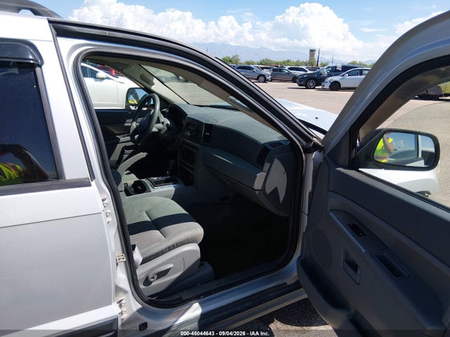 Продаж на аукціоні авто 2006 Jeep Grand Cherokee Laredo, vin: 1J4GR48K86C110829, номер лоту: 46044643