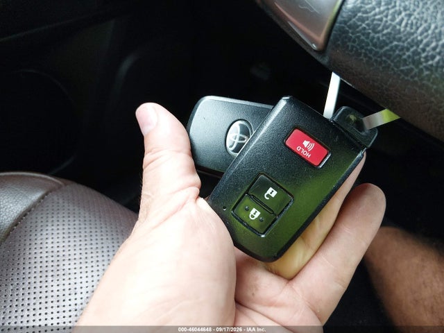 Продажа на аукционе авто 2020 Toyota 4runner Limited, vin: JTEBU5JR9L5764519, номер лота: 46044648