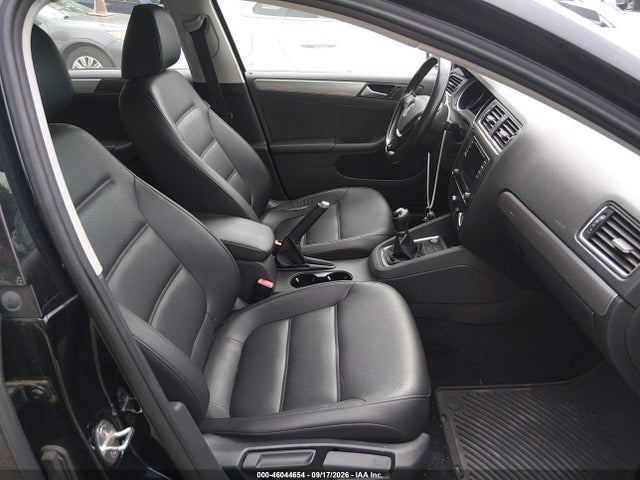 2017 Volkswagen Jetta 1.4t Se მანქანა იყიდება აუქციონზე, vin: 3VWB67AJ4HM344850, აუქციონის ნომერი: 46044654