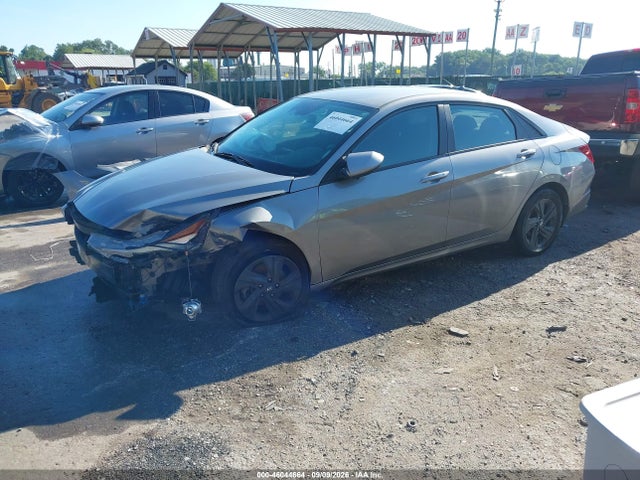 46044664 :رقم المزاد ، KMHLM4AG7PU571102 vin ، 2023 Hyundai Elantra Sel مزاد بيع