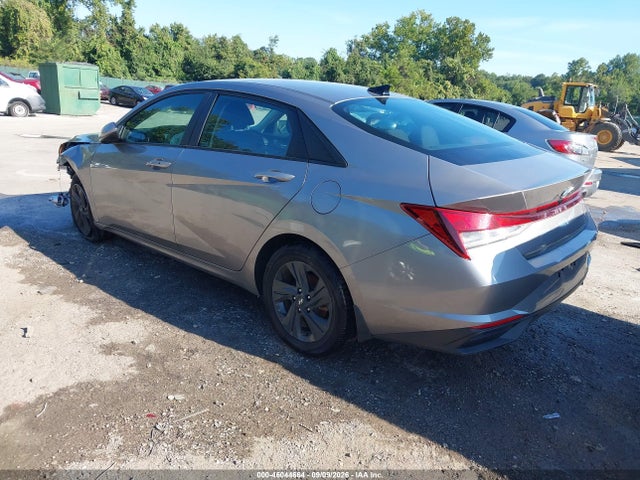 46044664 :رقم المزاد ، KMHLM4AG7PU571102 vin ، 2023 Hyundai Elantra Sel مزاد بيع
