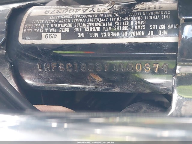 2000 Honda Vt1100 C მანქანა იყიდება აუქციონზე, vin: 1HFSC1803YA400379, აუქციონის ნომერი: 46044667