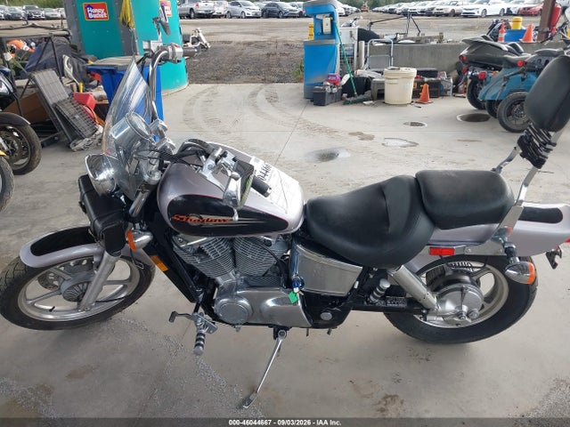 2000 Honda Vt1100 C მანქანა იყიდება აუქციონზე, vin: 1HFSC1803YA400379, აუქციონის ნომერი: 46044667
