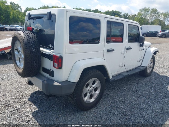 46044691 :رقم المزاد ، 1C4BJWEG7EL104537 vin ، 2014 Jeep Wrangler Unlimited Sahara مزاد بيع