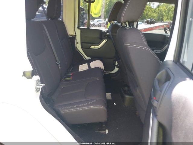 46044691 :رقم المزاد ، 1C4BJWEG7EL104537 vin ، 2014 Jeep Wrangler Unlimited Sahara مزاد بيع