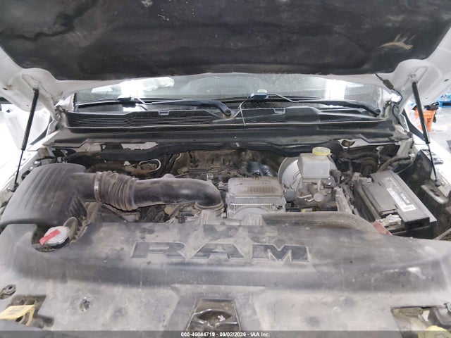 46044719 :رقم المزاد ، 1C6SRFLT0KN565322 vin ، 2019 Ram 1500 Rebel  4x4 5'7 Box مزاد بيع