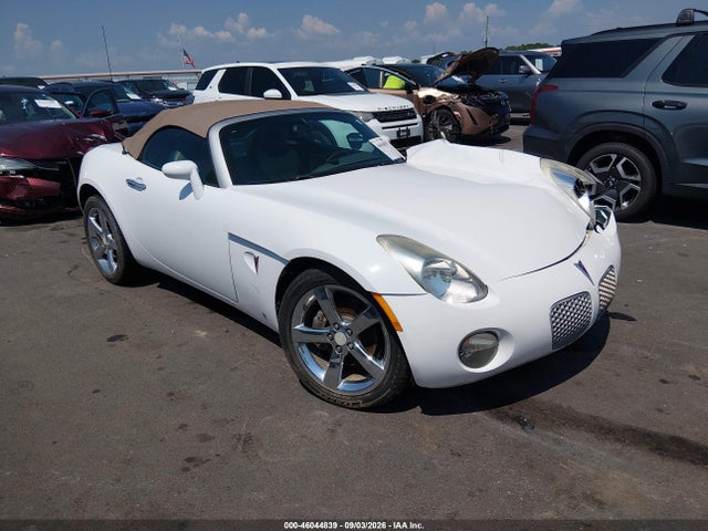 46044839 :رقم المزاد ، 1G2MB35BX8Y107193 vin ، 2008 Pontiac Solstice مزاد بيع