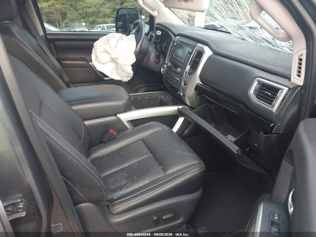 46044849 :رقم المزاد ، 1N6AA1E65KN517706 vin ، 2019 Nissan Titan Sv مزاد بيع