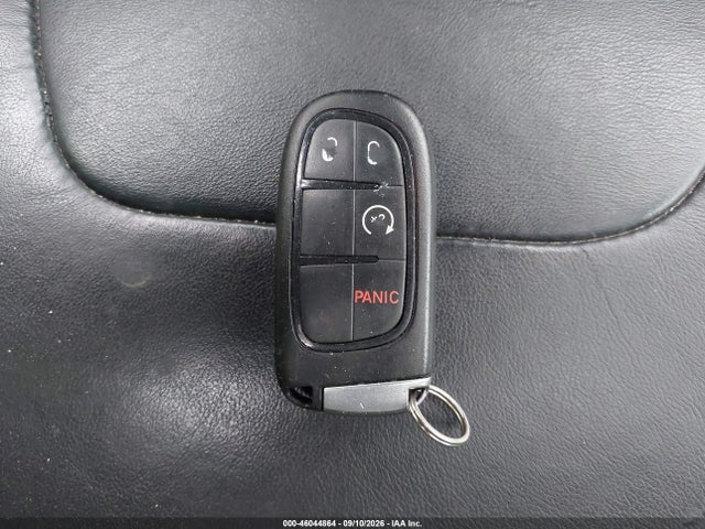 Продажа на аукционе авто 2015 Jeep Cherokee Limited, vin: 1C4PJMDS8FW687006, номер лота: 46044864
