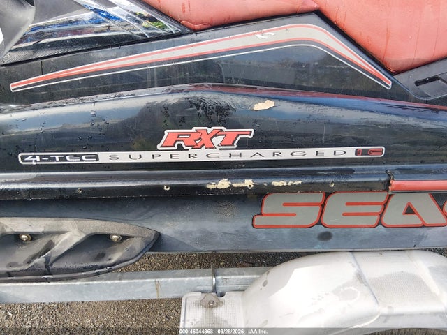 46044868 :رقم المزاد ، YDV24658C606 vin ، 2006 Seadoo Rxt مزاد بيع