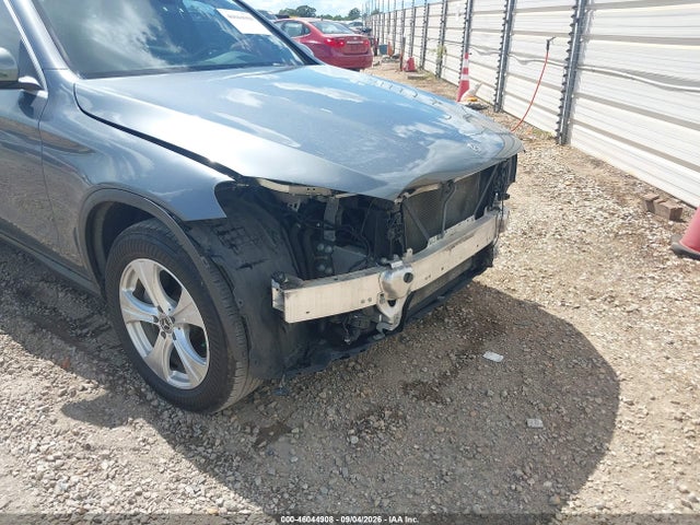 46044908 :رقم المزاد ، WDC0G4JB4JV087953 vin ، 2018 Mercedes-benz Glc 300 مزاد بيع