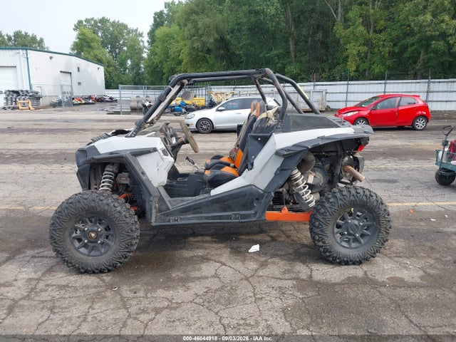 Продаж на аукціоні авто 2018 Polaris Rzr Xp Turbo Eps, vin: 3NSVDE92XJF946779, номер лоту: 46044918