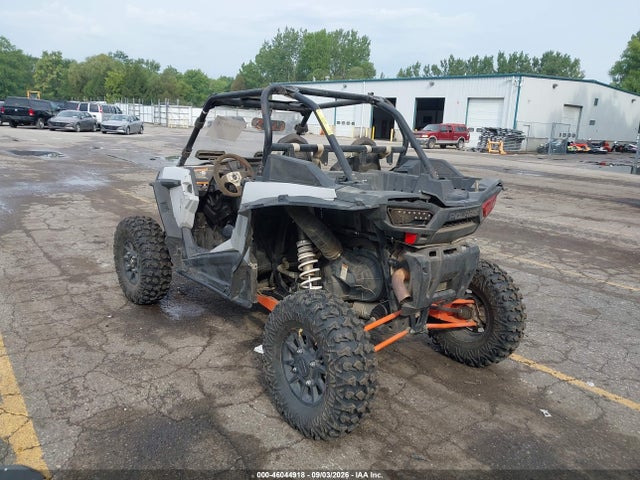 Продаж на аукціоні авто 2018 Polaris Rzr Xp Turbo Eps, vin: 3NSVDE92XJF946779, номер лоту: 46044918