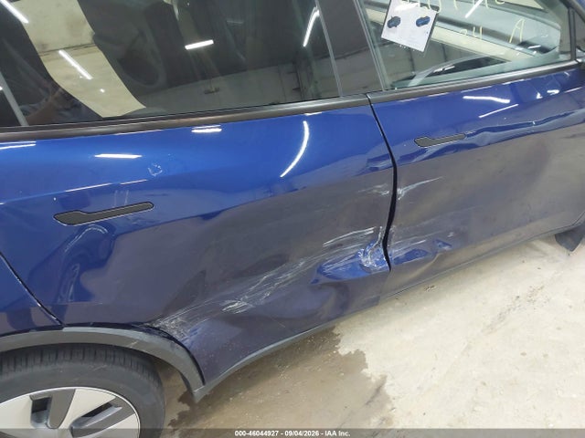 7SAYGDEE6RA221000 Tesla Model Y Long Range Dual Motor All-wheel Drive