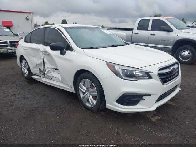 46044936 :رقم المزاد ، 4S3BNAB65K3015497 vin ، 2019 Subaru Legacy 2.5i مزاد بيع