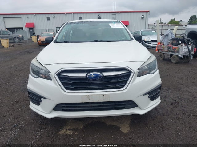 46044936 :رقم المزاد ، 4S3BNAB65K3015497 vin ، 2019 Subaru Legacy 2.5i مزاد بيع