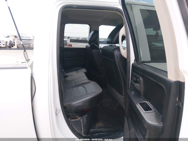 46044946 :رقم المزاد ، 1C6RR7FG1PS593562 vin ، 2023 Ram 1500 Classic Tradesman  4x4 6'4 Box مزاد بيع