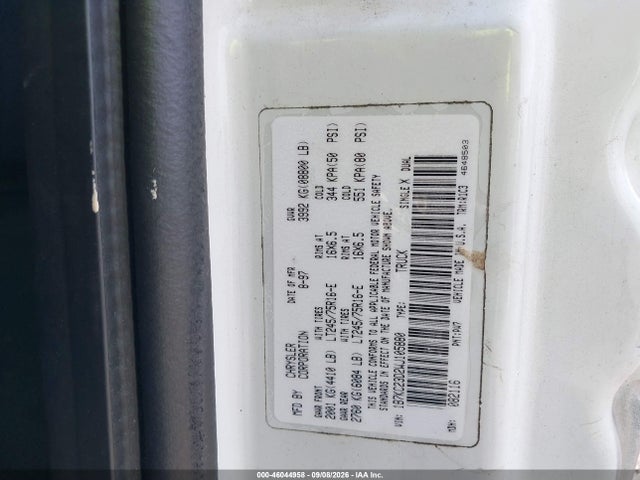 46044958 :رقم المزاد ، 1B7KC23D2WJ105880 vin ، 1998 Dodge Ram 2500 St مزاد بيع