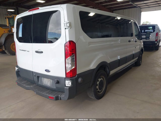 46044971 :رقم المزاد ، 1FBZX2ZM2JKB42753 vin ، 2018 Ford Transit-350 Xl مزاد بيع