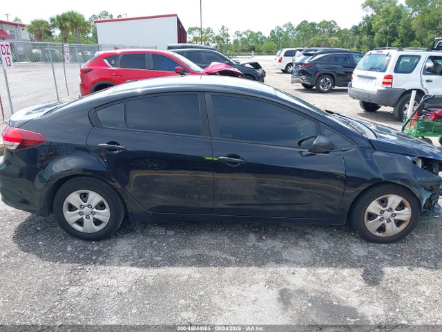 2017 Kia Forte Lx მანქანა იყიდება აუქციონზე, vin: 3KPFK4A74HE145617, აუქციონის ნომერი: 46044985