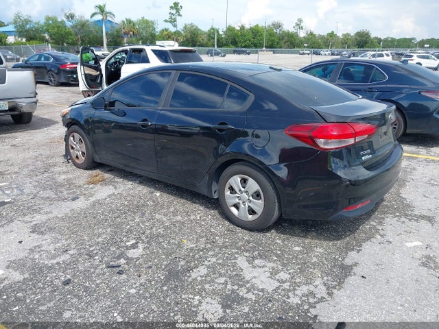 2017 Kia Forte Lx მანქანა იყიდება აუქციონზე, vin: 3KPFK4A74HE145617, აუქციონის ნომერი: 46044985