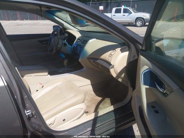 2014 Nissan Altima 2.5 Sv მანქანა იყიდება აუქციონზე, vin: 1N4AL3AP9EC115779, აუქციონის ნომერი: 46045023