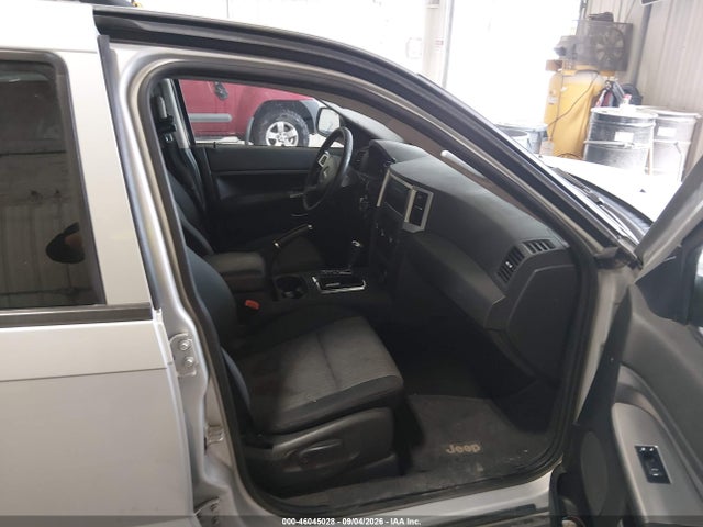 2010 Jeep Grand Cherokee Laredo მანქანა იყიდება აუქციონზე, vin: 1J4PR4GK9AC160830, აუქციონის ნომერი: 46045028