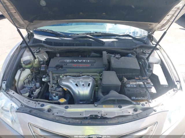 46045037 :رقم المزاد ، 4T1BE46K89U377154 vin ، 2009 Toyota Camry Le مزاد بيع