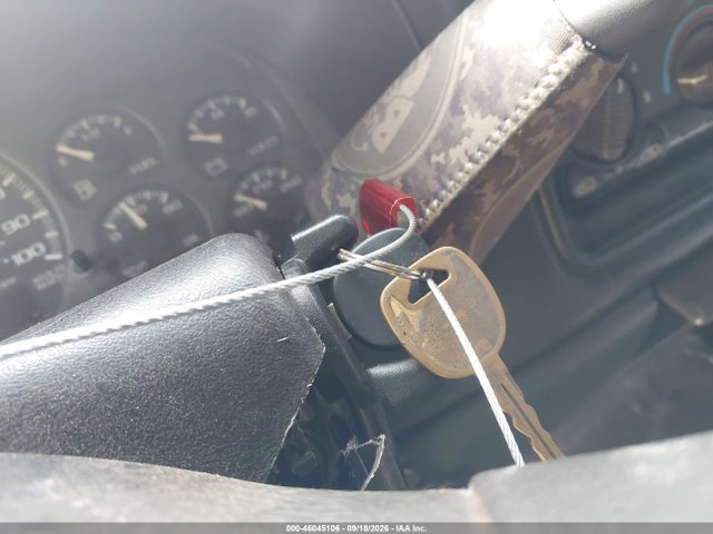 Aukcja sprzedaży 2002 Chevrolet Silverado 1500, vin: 1GCEK19V92E261881, numer aukcji: 46045106