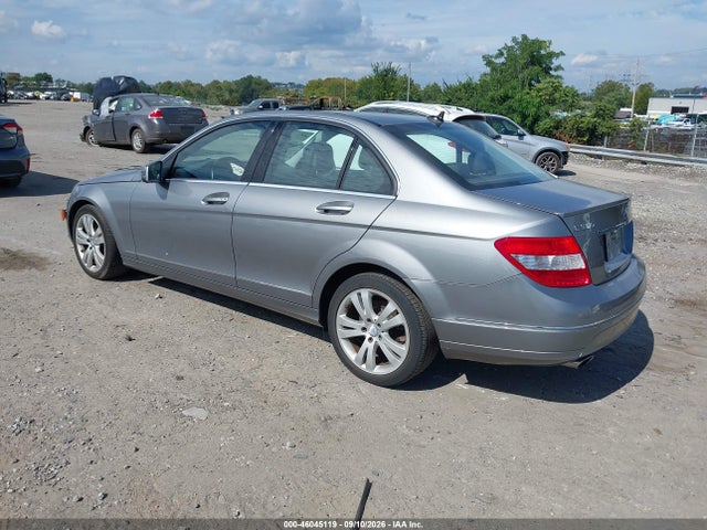 46045119 :رقم المزاد ، WDDGF8BB2BR168995 vin ، 2011 Mercedes-benz C 300 Luxury 4matic مزاد بيع