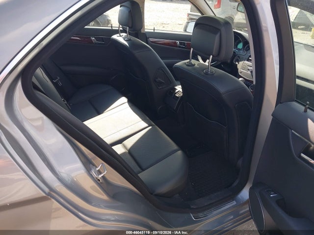 46045119 :رقم المزاد ، WDDGF8BB2BR168995 vin ، 2011 Mercedes-benz C 300 Luxury 4matic مزاد بيع