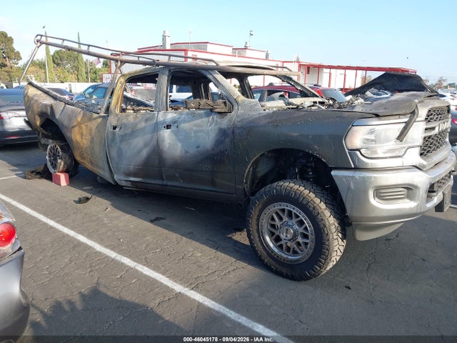Продажа на аукционе авто 2024 Ram 2500, vin: 3C6UR5HL2RG390182, номер лота: 46045178