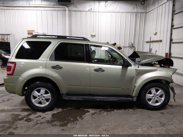 2008 Ford Escape Xlt მანქანა იყიდება აუქციონზე, vin: 1FMCU93118KC80338, აუქციონის ნომერი: 46045189
