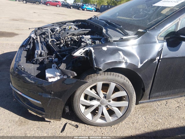 46045248 :رقم المزاد ، 3VWG57AU6KM033656 vin ، 2019 Volkswagen Golf مزاد بيع