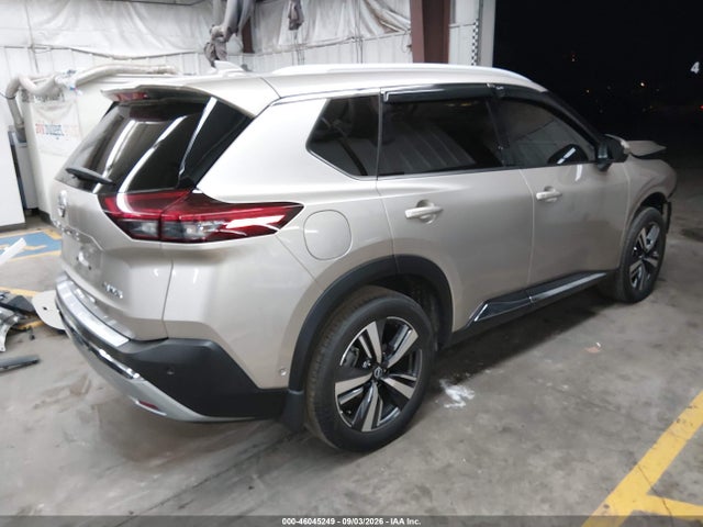JN8BT3DC5PW103898 Nissan Rogue Platinum Fwd