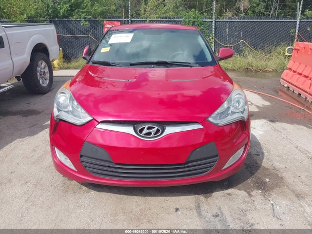 2013 Hyundai Veloster Base W/black მანქანა იყიდება აუქციონზე, vin: KMHTC6AD2DU161016, აუქციონის ნომერი: 46045301